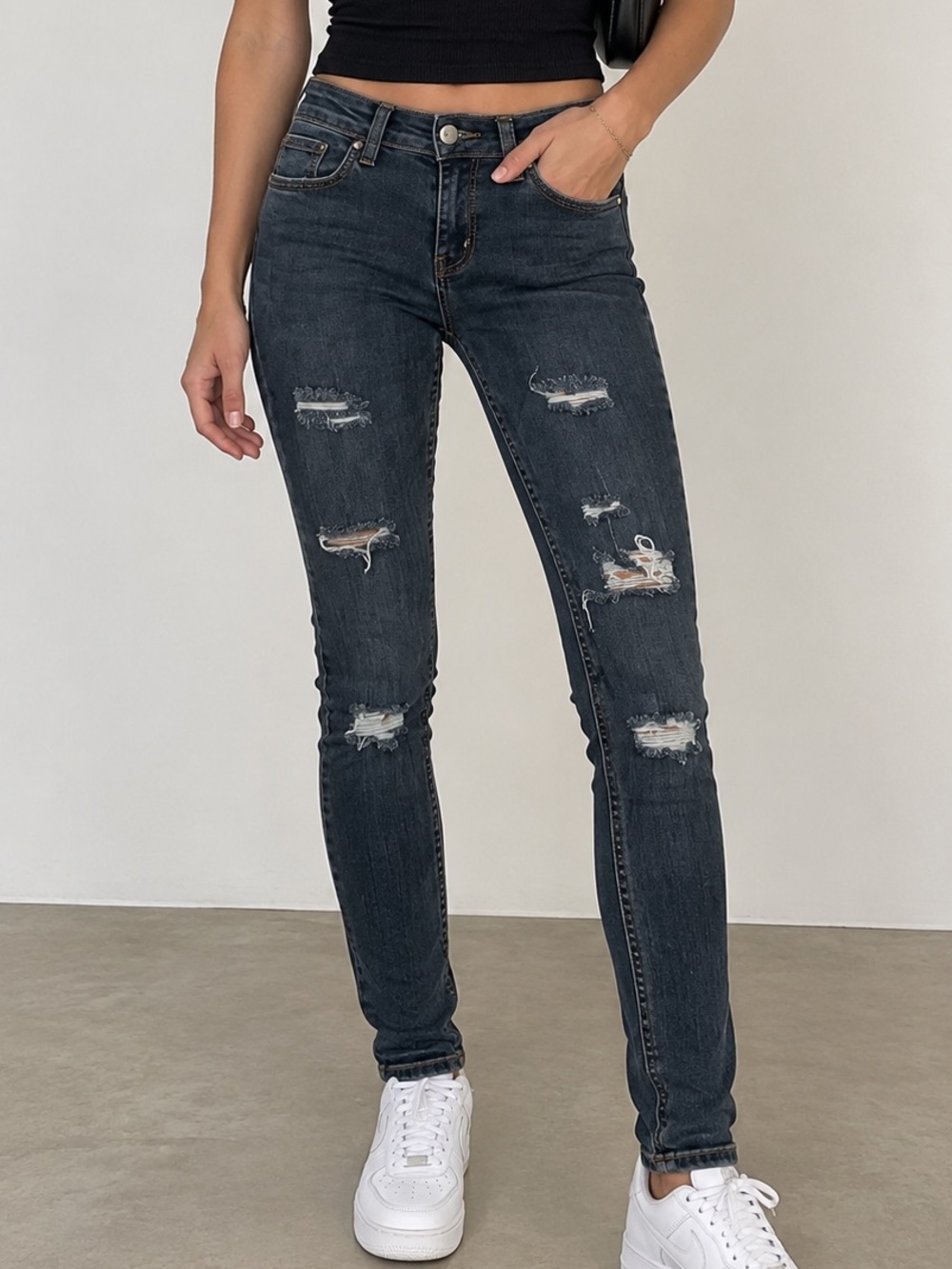 John eshaya Skinny rip Jeans size 0